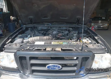 2004 Ford Ranger Xlt из США, поврежденный, VIN 1FTZR15E04TA13570